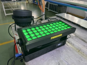 Projecteur LED mural haute luminosité <span class=keywords><strong>SGM</strong></span> <span class=keywords><strong>P5</strong></span> 44x10W RGBW IP65 pour extérieur, éclairage de scène et de ville - Product Image 1