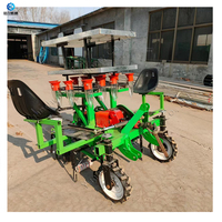Transplanteuse de semis à 4 rangs Tracteur planteuse de tomates et de poivrons à l'arrière