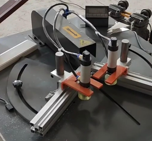 Máquina de Corte de Perfiles de Aluminio con Motor, Engranaje y PLC para Corte Industrial de Metal - Product Image 2