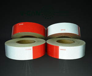 <span class=keywords><strong>Cinta</strong></span> <span class=keywords><strong>Reflectante</strong></span> de Alta Adhesión Aprobada por DOT C2 <span class=keywords><strong>para</strong></span> Carrocería de Camión - Product Image 4