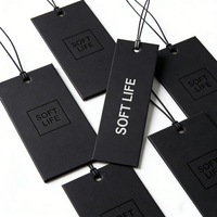 Étiquettes suspendues personnalisées de luxe pour vêtements, étiquettes et étiquettes personnalisables pour vêtements