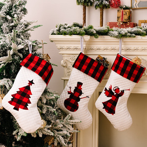 Chaussettes de Noël brodées avec un nom, à carreaux avec un nœud, style campagnard, luxe en coton (couleur comme sur l'image) pour la broderie - Product Image 3