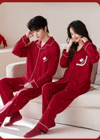 Nouvel ensemble pyjama deux pièces en coton respirant rouge vif uni pour couple, collection Printemps/Automne 2026, Année du Zodiaque