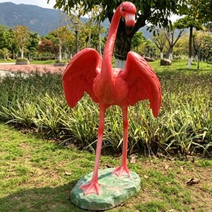 A042 Juego de 3 Estatuas Realistas de Cachorros de Leona - Esculturas de Animales de Fibra de Vidrio Resistentes a la Intemperie para Paisajismo Comercial y Exterior - Product Image 5