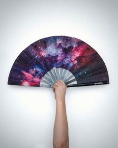 Abanico de Mano Tallado de Bambú de Alta Calidad con Diseño de Ángel, 33cm, Precio Competitivo, Artesanía Tradicional - Product Image 3