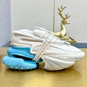 Zapatillas Deportivas de Lona para Hombre, Diseño de Unicornio, Estilo Chunky, Tendencia de Moda, Lujo, Diseño de Nave Espacial, Ligeras - Product Image 2