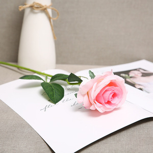 Ramos de rosas artificiales de terciopelo, muy vendidos, individuales, para venta al por mayor, regalos para el Día de San Valentín, decoraciones para bodas - Product Image 6