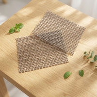 Maßgefertigtes Antik-Bronze-Finish Gekräuseltes Design Kabinenaufzug-Trennwand Edelstahl Dekoratives Gewebtes Drahtgeflecht Drahtgewebe
