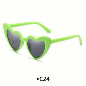 Gafas con Bloqueo de Luz Azul, con Bisagras de Resorte, para Mujer y Hombre, Filtro Antideslumbrante, Forma de Corazón, Ligeras - Product Image 2