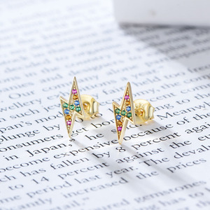 KE0532 Pendientes de Plata 925 con Circonitas Arcoíris en Forma de Rayo, Chapados en Oro, Joyería Colorida y Moderna para <span class=keywords><strong>Chicas</strong></span> - Product Image 4