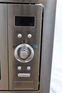 Horno <span class=keywords><strong>microondas</strong></span> de 25L 388 altura incorporado con función de parrilla - Product Image 3