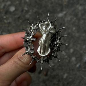 Anillo Clásico de Acero Inoxidable con Calavera de Zombi para Hombre y Mujer, con Incrustaciones de Dientes de Vampiro, Estilo Punk, Ideal para Regalo de Boda o Fiesta - Product Image 5