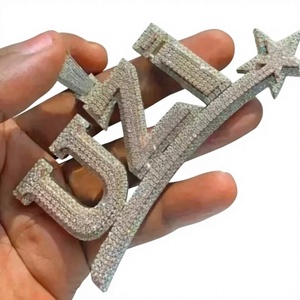 Pendentif de luxe en argent + moissanite, design cristal plaqué argent, bijou unisexe style Hip Hop - Product Image 1