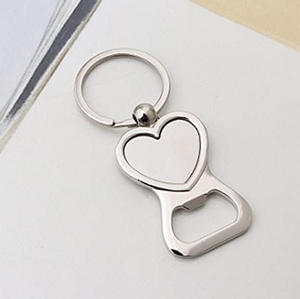 Décapsuleur porte-clés personnalisé en alliage de zinc avec impression de logo sur mesure, outil multifonction portable pour cadeaux de mariage et cadeaux d'affaires - Product Image 1