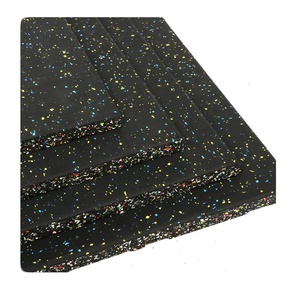 Suelo de Vinilo Antideslizante de Precio Razonable de Fábrica, Instalación con Sistema de Clic para Gimnasios de Crossfit, Protección para Fitness - Product Image 3