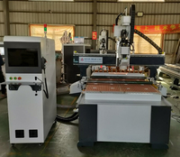 Hqd 4 6 9kw Moteur de broche refroidi par le vent Servo couteau droit bibliothèque 12 couteaux Atc CNC routeur
