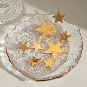 Boucles d'oreilles à pampilles étoile à facettes en acier inoxydable or 18 carats Design contemporain pour femmes - Product Image 3