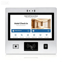 Kiosque tactile Android mural de 13,3 pouces avec lecteur de code QR, NFC, empreintes digitales et caméra pour terminal d'auto-enregistrement en hôtel