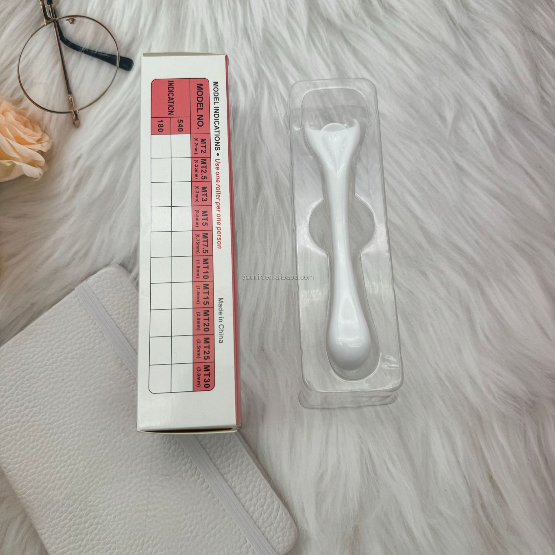 Roller White handle [with paper box]