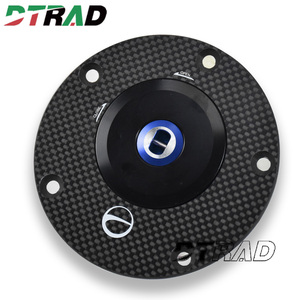 DTRAD pour Yamaha <span class=keywords><strong>FZ1</strong></span>/FZ6/R/FZ8/FZ03-10 Bouchon de réservoir de carburant sans clé en fibre de carbone avec vis Cache-réservoir de moto Pièces de moto - Product Image 6