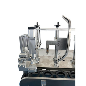 เครื่องปิดฝาขวดพลาสติกอัตโนมัติแบบรวมสำหรับการผลิตเครื่องดื่ม สบู่เหลว น้ำ แชมพู โลชั่น ครีม - Product Image 3