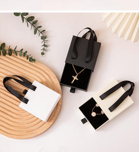 Custom <span class=keywords><strong>Logo</strong></span> multicolore scatola scorrevole in cartone stampato riciclabile Set di gioielli scatole di imballaggio con manico a nastro - Product Image 6