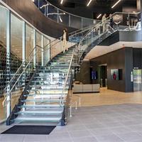 Moderne Metallene Gebogene Wendeltreppe mit Glasstufen Glasgeländer Pulverbeschichtet DIY Innentreppe für Villa & Hotel