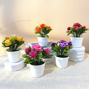 Plantes artificielles en pot, mini fleurs en plastique pour la décoration de la maison, 14 cm, écologiques - Product Image 1