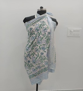 Conjunto de 6 Sarongs de Algodón 100% Hechos a Mano Estilo Jaipuri, Pañuelo Boho, Ropa de Playa Floral, Secado Rápido, Transpirable, Talla Grande - Product Image 1