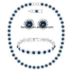 Set di Gioielli di Lusso Serie Angel con Zirconi, Include Collana, Bracciale e <span class=keywords><strong>Orecchini</strong></span> con Scatola, Adatto per Tutti i Tipi di Occasioni - Product Image 5
