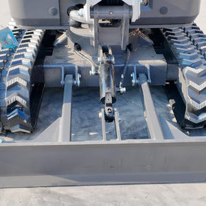 Низкая цена, мини-экскаватор 1.8T с гидравлическим отклонением стрелы и телескопическим шасси, двигатель Kubota, CE EPA, для фермерских работ - Product Image 5