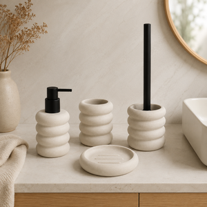 Ensemble d'accessoires de salle de bain en résine côtelée sculpturale blanche, finition grès blanc pour salle de bain moderne, vente en gros - Product Image 6