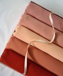 Malaysia Indonesia Soft Morandi Color Voile Breathable Perennial <strong>Hijab</strong> <strong>Set</strong> Hot Selling <strong>Gift</strong> Box Customizable for Muslim - Product Image 5
