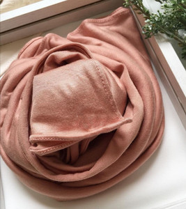 Nhà Máy Cung Cấp Chất Lượng Cao Kích Thước Lớn Mềm Đàn Hồi Đồng Bằng Cotton Jersey Hồi Giáo Hijab Khăn Choàng Phụ Nữ Cotton Khăn - Product Image 2
