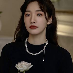 Collier de perles d'eau douce baroque irrégulier, style féminin, design unique rétro français, chaîne de pull décontractée - Product Image 1