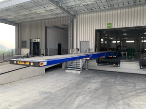 Truelinew yeni özel teleskopik kauçuk bant konveyör Motor ayarlanabilir paslanmaz çelik kamyon boşaltma üretim tesisi perakende - Product Image 6