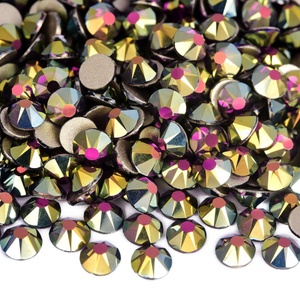 Oleeya Bling Nouvelles Couleurs 2088 16cut SS16 Strass en Cristal Rose Gold AB pour Nail Art - Product Image 3