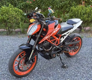 Motocicleta Usada KTM1 DUKE390 390cc, Motocicleta <span class=keywords><strong>Deportiva</strong></span> Todoterreno, de Gran Cilindrada, Refrigerada por Líquido, Tipo Naked - Product Image 6