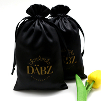 Sac de rangement pour perruques en soie satinée imprimé sérigraphié avec logo personnalisé Hongjinye, sac anti-poussière de luxe à cordon, doux et idéal pour offrir