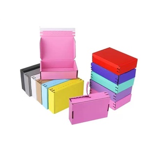 Cajas de Embalaje de Cartón Ecológicas con Tira Desprendible, Cajas de Regalo con Cierre de Cremallera y Logotipo Impreso Personalizado para Ropa - Product Image 1