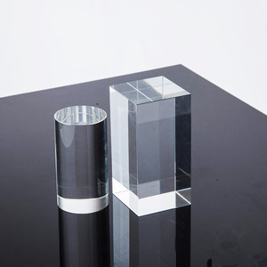 Exquisite und transparente hochwertige Acryl-Kosmetik Display Plattform quadratische Acryl-Zylinder-Display-Plattform - Product Image 1