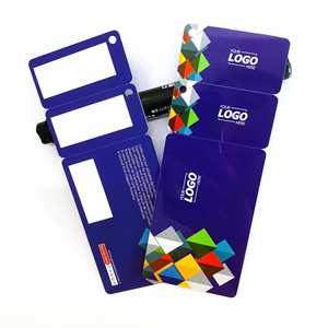 Cartes de membre personnalisées en PVC avec porte-clés, cartes combinées personnalisées avec impression de logo pour les programmes de fidélisation et d'identification - Product Image 1