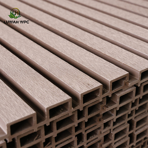 Ngoài trời hiện đại cổ điển WPC Panel tường rãnh bên ngoài siding bên ngoài ốp không thấm nước cách âm cho kho tường trang trí nội thất - Product Image 1