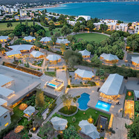 Tente de glamping écologique BABERY, villa moderne en toile pour complexe hôtelier en montagne, au bord du lac, suite au bord de la piscine