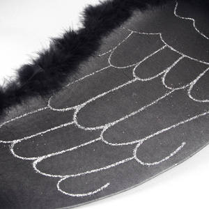 Costume de fête personnalisé noir blanc démon mal <span class=keywords><strong>ange</strong></span> ailes or argent paillettes forme plume ailes d'<span class=keywords><strong>ange</strong></span> en Nylon - Product Image 3