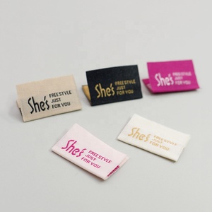 <span class=keywords><strong>Étiquette</strong></span>s brodées <span class=keywords><strong>à</strong></span> la <span class=keywords><strong>main</strong></span> pour vêtements et vêtements - Product Image 2