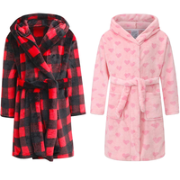 Peignoirs d'hiver pour filles 2026 Nouveau style Peignoirs à capuche pour filles imprimés de dessins animés personnalisés Vente en gros Vêtements de nuit de haute qualité Pyjamas