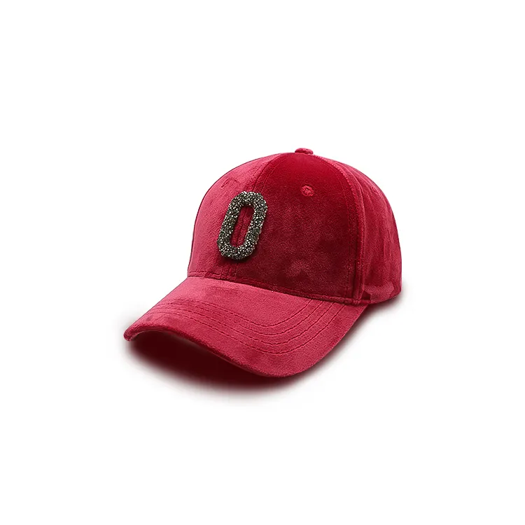 Wholesale Fashion High Quality Red Sports Baseball Cap Golf Hat With Adjustable Metal Buckle And Customizable Logo Color