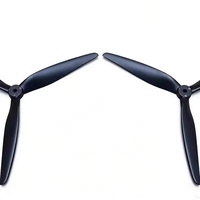 Hélice haute performance légère 1507 à 3 pales en fibre de verre et nylon noir, pas de pale de 7,0 pouces pour drones de course FPV personnalisés