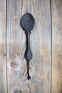 Farmhouse Creative <span class=keywords><strong>Foodie</strong></span> Cubiertos Tenedor y cuchara Ganchos de cuchara de hierro fundido <span class=keywords><strong>Foodie</strong></span> Gancho de cocina de hierro fundido Tenedor Cuchillo y colgador de cuchara - Product Image 2